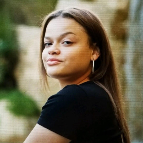https://halauoaulani.org/wp-content/uploads/2026/06/Alicia-Headshot.jpg